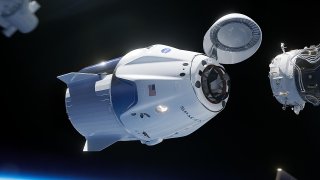 1280px-SpaceX_Crew_Dragon_(More_cropped)