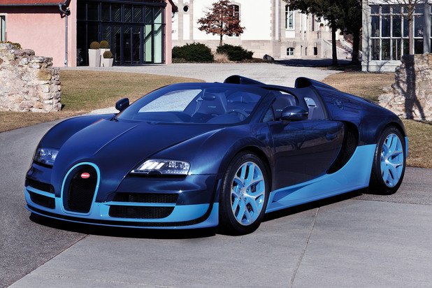Bugatti Veyron 16.4 Grand Sport Vitesse 
Без съмнение, това е сред най-мощните коли, създавани някога: с 8-литров двигател и мощност 1200 к.с., Bugatti може да достигне 60 мили в час само за 2,6 секунди, 124 мили в час за 7,1 сек и 186 мили в час за 16 сек. И не само че е бърза, но тази кола е и с изключително луксозен интериор. Това е най-скоростният кабриолет в света - с доказанo скорост от  254 мили в час. А с цената си от 2,6 млн. долара, това определено е и най-скъпата открита кола днес
