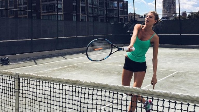 Марта Хънт. За нея тенисът е истинска страст. Не пропуска най-интересните мачове от Откритото първенство на САЩ.