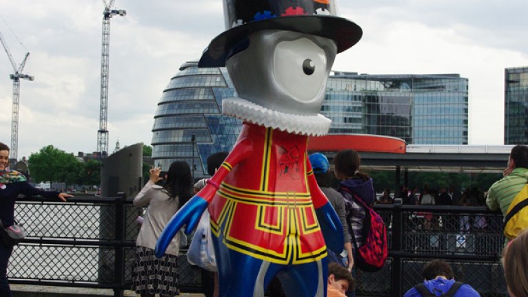 Духът на Олимпиадата в Темза ли е