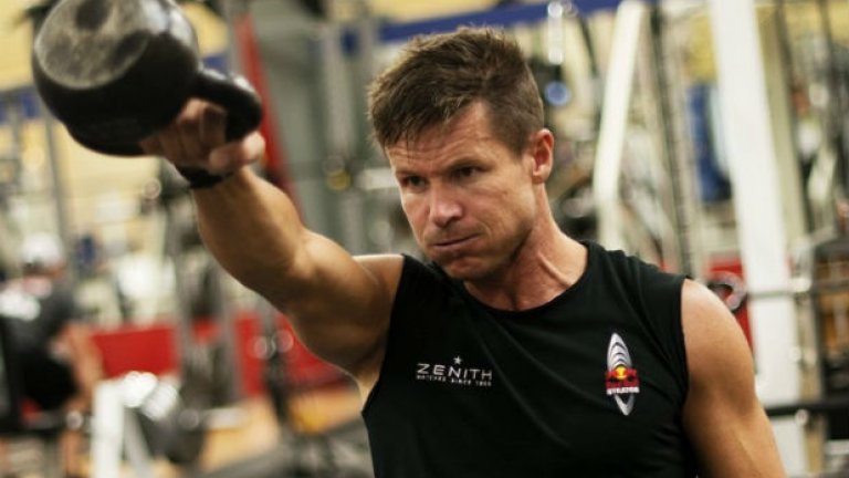 Невероятното натоварване изисква дълги тренировки във фитнеса