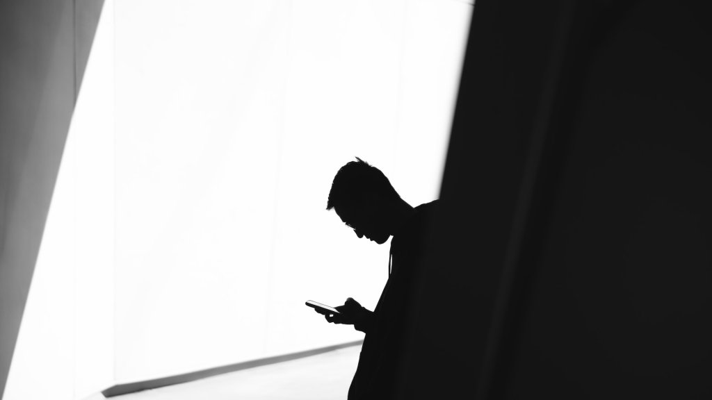 warren-wong-4l-e7U6c5ek-unsplash