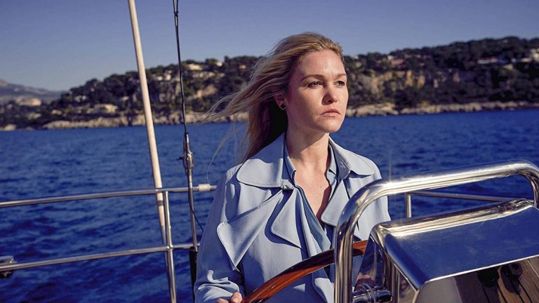 Riviera, втори сезон
Сериалът е ирландски, а действието се развива на Френската ривиера. "Riviera" се завръща с втори сезон след успеха на първия, излъчван по Sky Atlantic от 2017 година. Историята проследява живота на Джорджина Клио (Джулия Стайлс) - американска кураторка, чийто живот се преобръща след смъртта на богатия й съпруг. Тя се потапя в свят на лъжи и престъпления, докато се опитва да разкрие истината за смъртта на мъжа си. В ролите ще видим още Лена Улин, Иуан Рион (както се произнася името на актьора, изиграл Рамзи в "Game of Thrones"), Ейдриън Лестър. Епизодите се завръщат на екран през май.