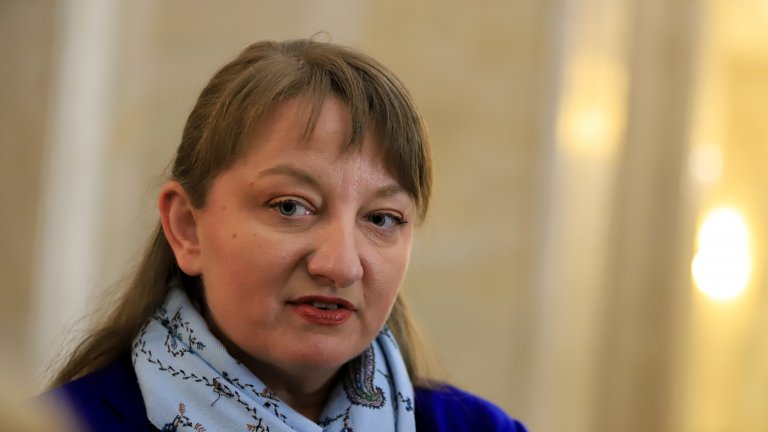 Деница Сачева е уверена, че ГЕРБ ще имат предимство на следващите избори