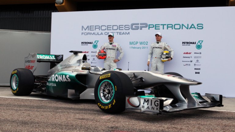 Mercedes W02 подобри рязко представянето си в края на тестовете в Барселона