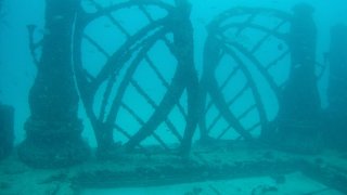 1280px-Neptune_Reef