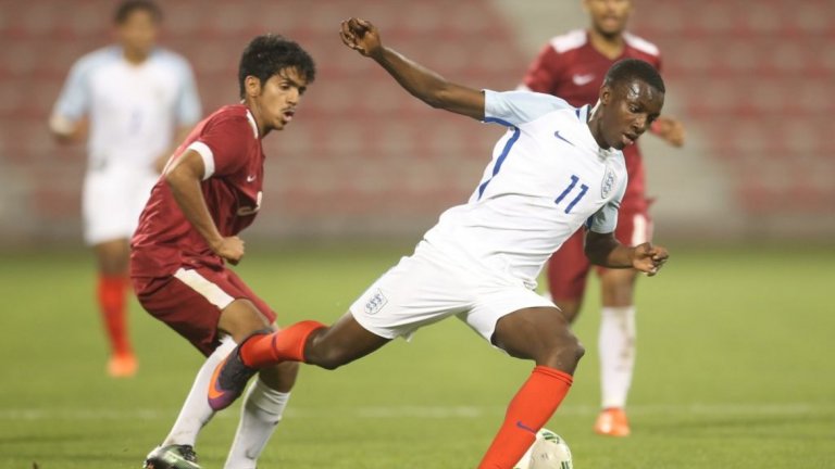 Нкетиа е и юношески национал на Англия (до 18 години), където се отчете с хеттрик срещу тима на Катар.