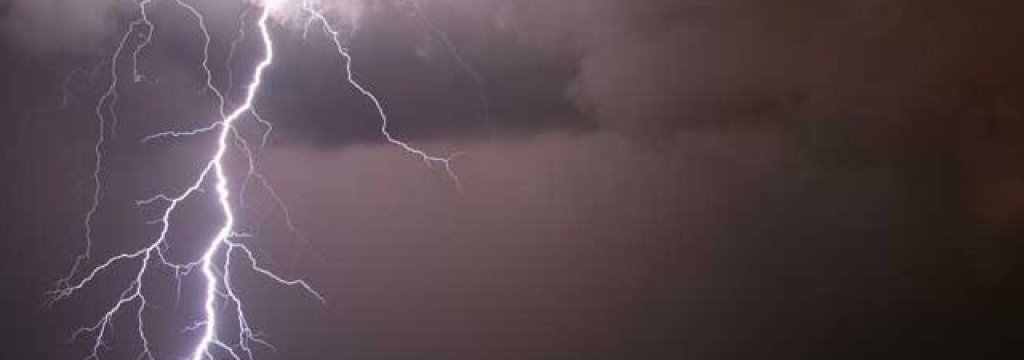 6-28-2014-lightning-cover-web-640x360