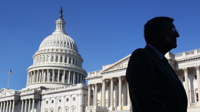 Демократите запазват мнозинство в Сената