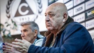 Венци Стефанов потвърди, че звездата на "белите" преминава в ЦСКА