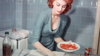 Колко "струва" една красива жена?