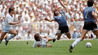 Диего Марадона изигра един от най-добрите мачове в кариерата си срещу Англия през 1986-а.