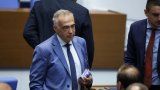 Проектът е внесен от депутати от всички групи
