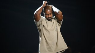2015 MTV Video Music Awards - Fixed Show