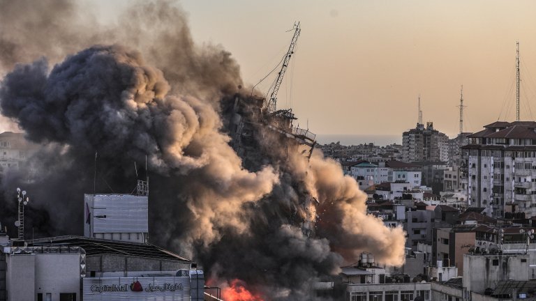 Американският президент Джо Байдън заяви, че Израел има правото да се защитава срещу подобни атаки