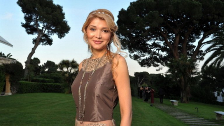 Гулнара Каримова е родена през 1972 г. и е най-голямата дъщеря на бившия президент на Узбекистан Ислам Каримов (ГАЛЕРИЯ)