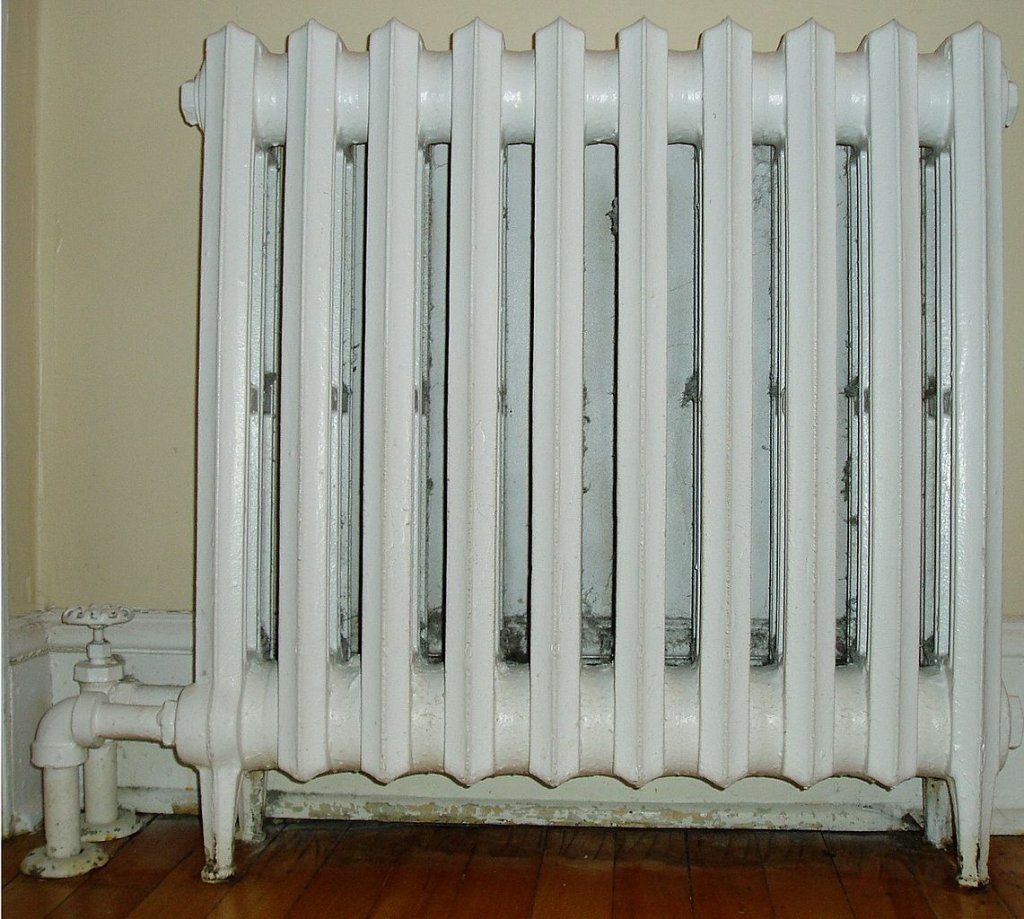 1141px-Household_radiator