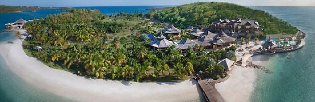 article-2530112-1A4E8DF700000578-293_634x332