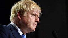 Парламентът vs. Джонсън: Спиране на Brexit или нови избори