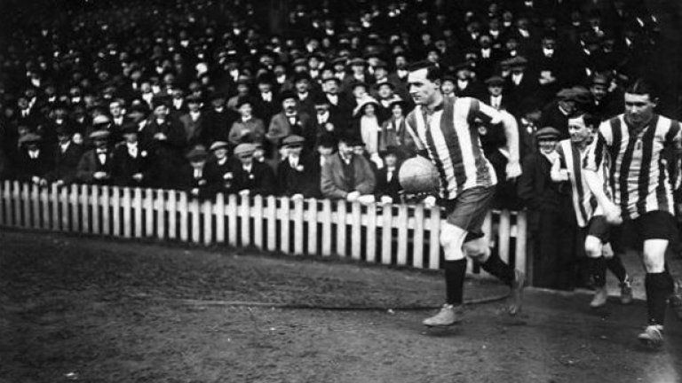 Шефийлд Юнайтед - 118 години
Юнайтед има само една титла - през 1898 г.

