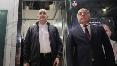 Политиката е въпрос на вяра, но българинът си остава малко атеист