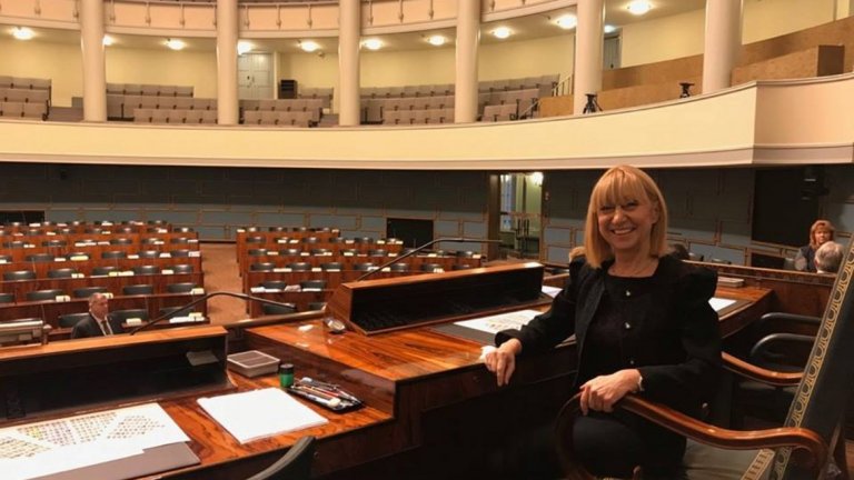 БСП издига Анелия Клисарова за кмет на Варна