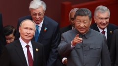 Си Дзинпин заявява, че според прогнози хората през XXI век биха могли да доживеят до 150 години