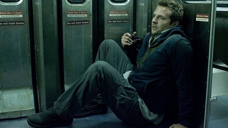 2. The Midnight Meat Train / Среднощният влак за месо (2008)

Филм, който ще ви покаже Брадли Купър (The Hangover) и Вини Джоунс в различна светлина. Историята разказва за фотографа Леон (Купър), който постепенно бива обсебен от мистериозното изчезване на една жена. Подозренията му го насочват към метрото на Ню Йорк и сериен убиец, който разчленява жертвите си по възможно най-ужасния начин. 