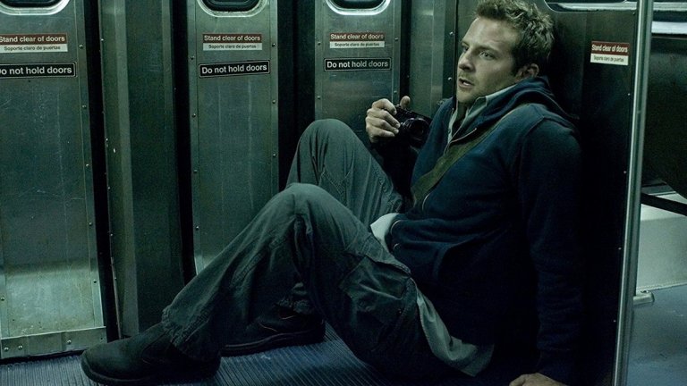 2. The Midnight Meat Train / Среднощният влак за месо (2008)
Филм, който ще ви покаже Брадли Купър (The Hangover) и Вини Джоунс в различна светлина. Историята разказва за фотографа Леон (Купър), който постепенно бива обсебен от мистериозното изчезване на една жена. Подозренията му го насочват към метрото на Ню Йорк и сериен убиец, който разчленява жертвите си по възможно най-ужасния начин.
