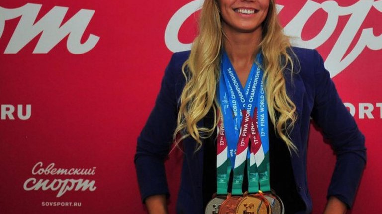 Ефимова си тръгна от Световното в Будапеща с една титла и общо четири медала