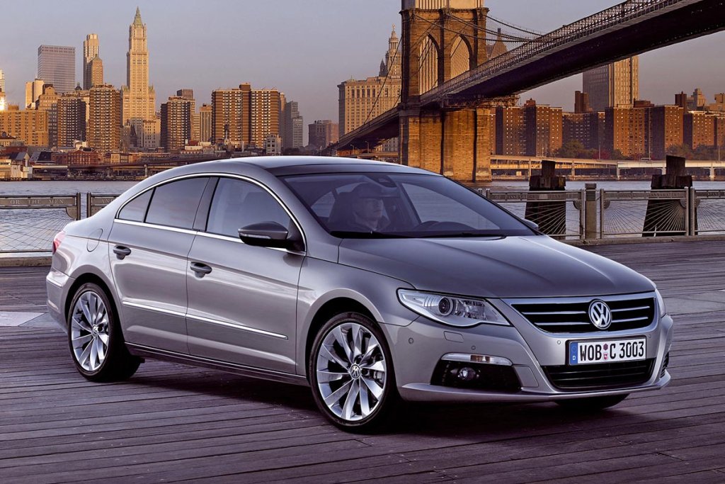 Volkswagen_Passat_CC_001