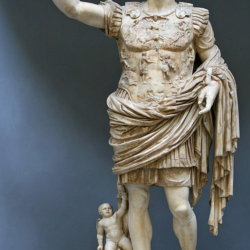 Statue-Augustus