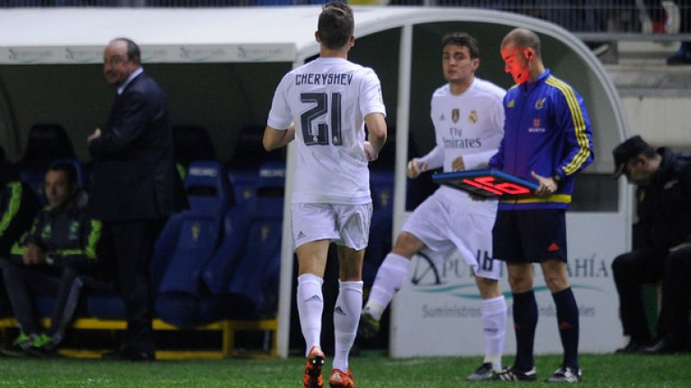 Нерегламентираното пускане на Денис Черишев може да коства мястото на Реал за Купата на краля. Следва обжалване.