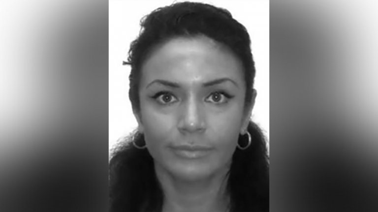 Виктория Насирова от снимката ѝ за документи в Русия.