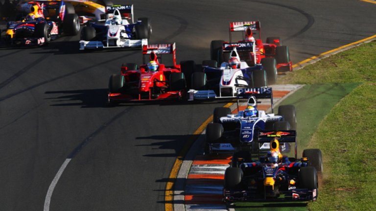 Сезон 2010 във Формула 1 обещава вълнуваща битка за не само за титлата, но и за всяка позиция в колоната