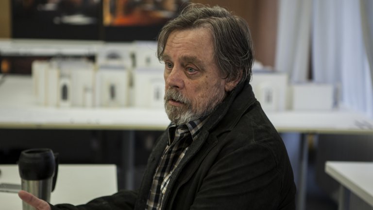 Във втория си сезон сериалът има две преимущества. Първото от тях е участието на Марк Хамил, който е в ролята на строгия наставник на тамплиерите - Талъс.