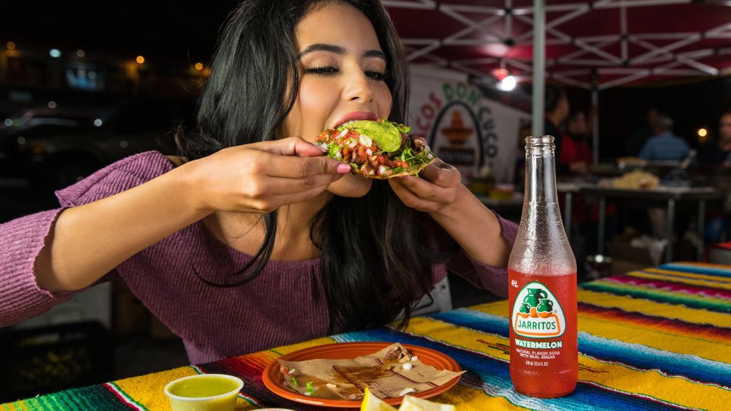 jarritos-mexican-soda-idP6ct9jkmk-unsplash