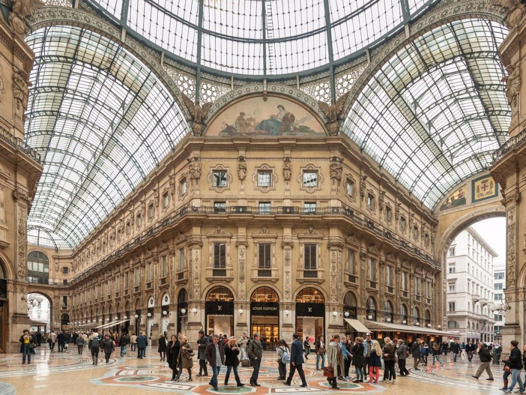 Galleria Vittorio Emanuele в Милано, открита през 1877 г.