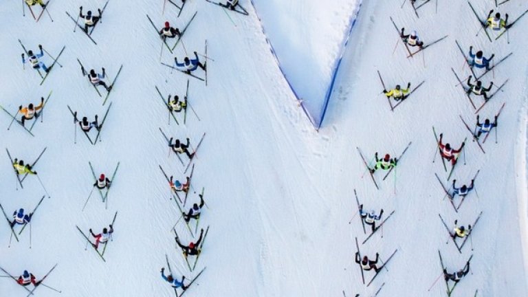 Друго зимно значимо събитие - знаменития ски-маратон в Ендагин, който се провежда ежегодно в Швейцария и представлява състезание за мъже и жени от Малоя до С-шанф в швейцарските Алпи. 