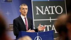 „НАТО не търси конфронтация. Не искаме нова Студена война. Студената война е история и трябва да остане история", каза Столтенберг