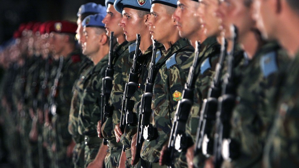 армия, военни, войници