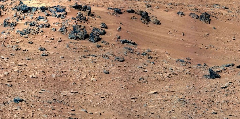 1379446364_curiosity-rocknes-site-scoop-mars