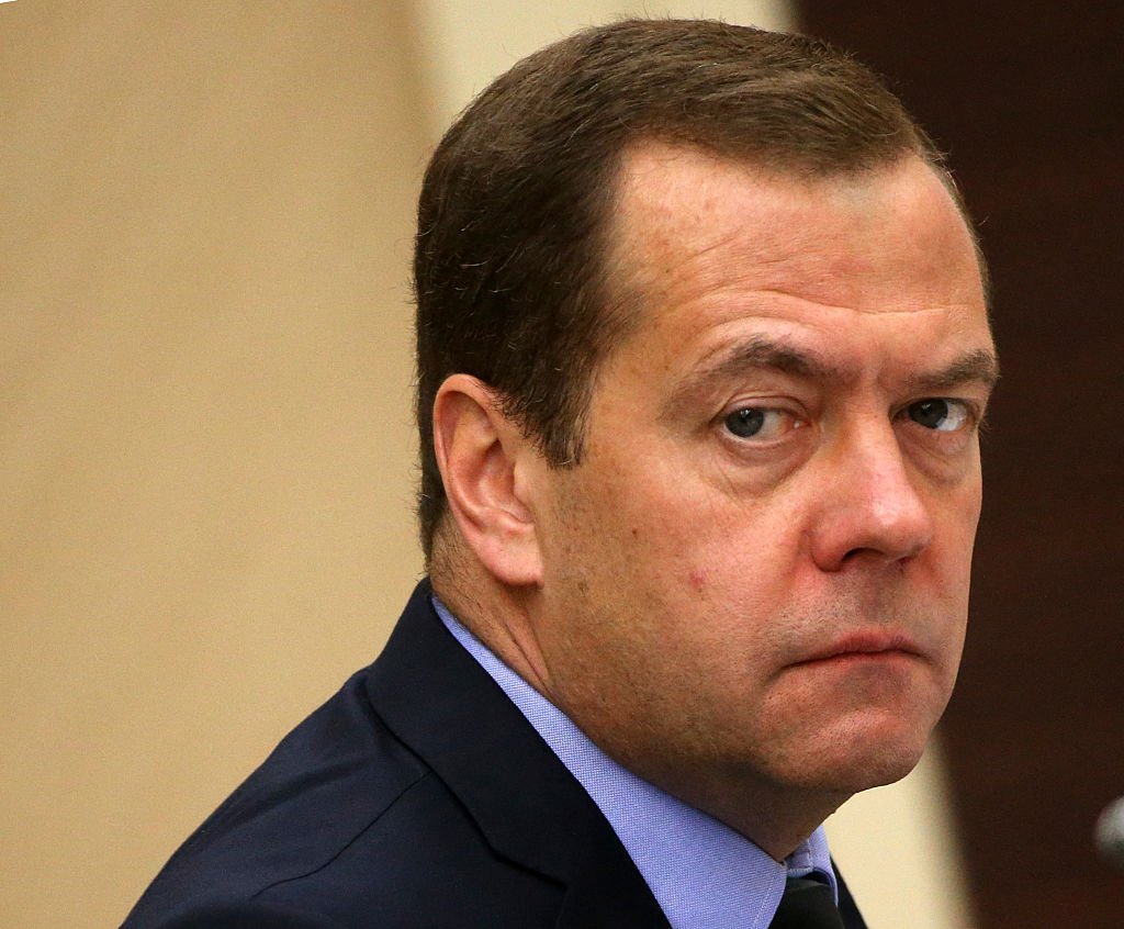 дмитри медведев