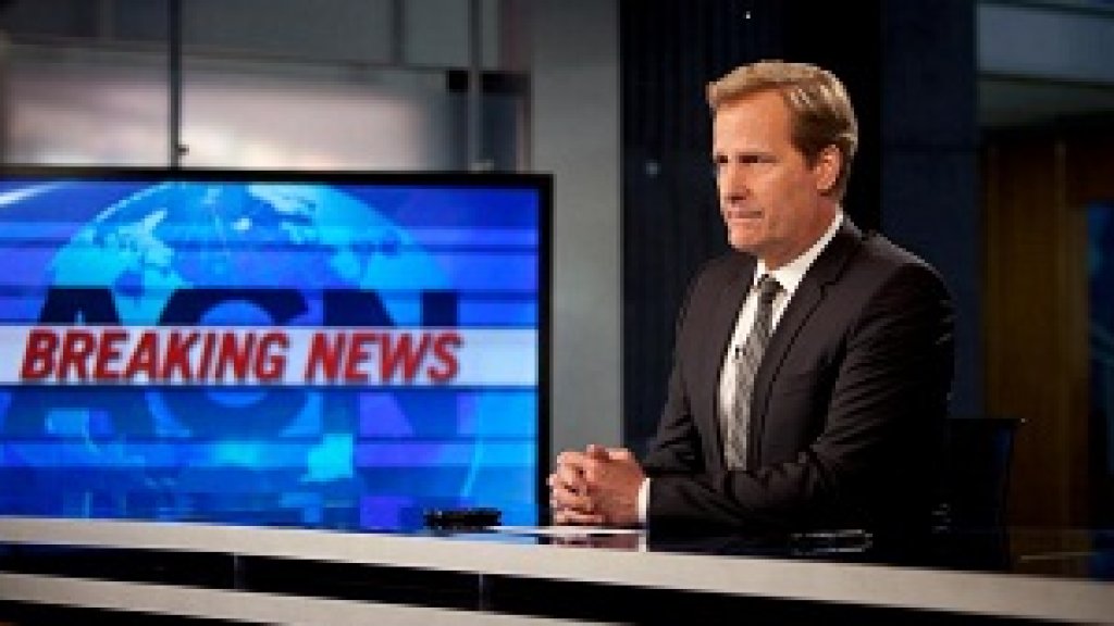 "The Newsroom" гледан от петте ъгъла на "Петата власт"