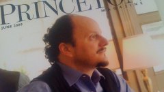 Носителят на "Пулицър" за "Мидълсекс" Джефри Юдженидис на корицата на списание "Принстън" 