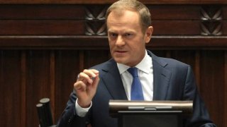 tusk_expose