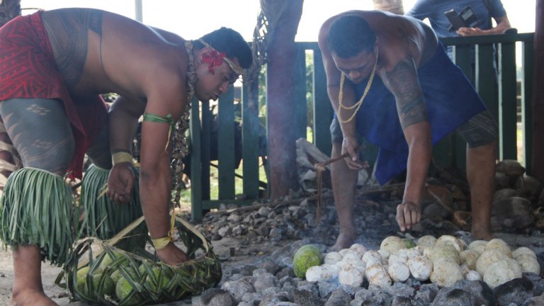 Традиционната диета на островите отстъпва пред нездравословния внос.