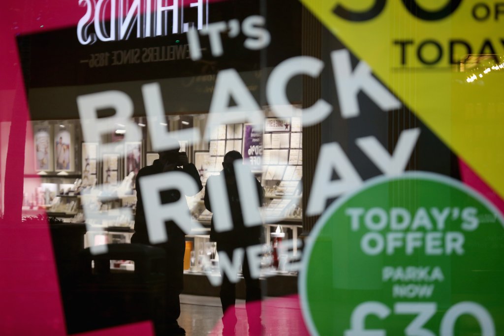 Shoppers During The 2015 Black Friday Sales