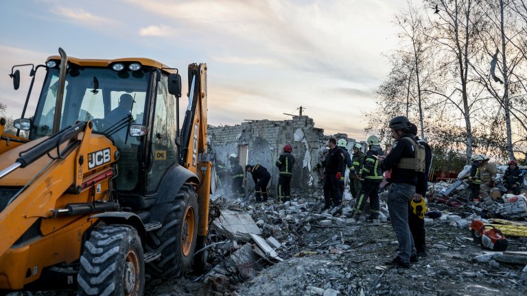 Над 50 са загиналите при руската атака над Хроза, искат от Германия ракетите “Таурус”