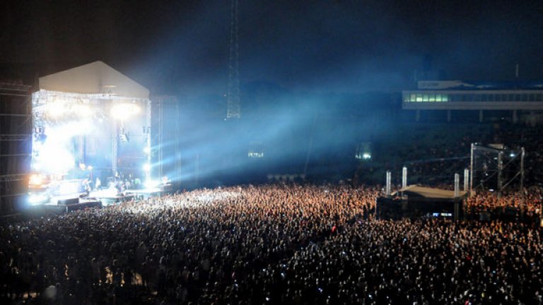 Webcafe ти дава билет за Sofia Rocks 2014